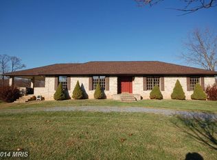160 Bell Hollow Ln, Bluemont, VA 20135