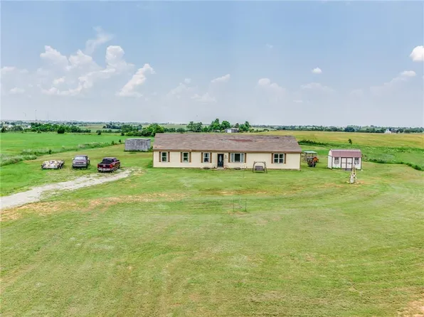 1646 County Road 1245, Tuttle, OK 73089