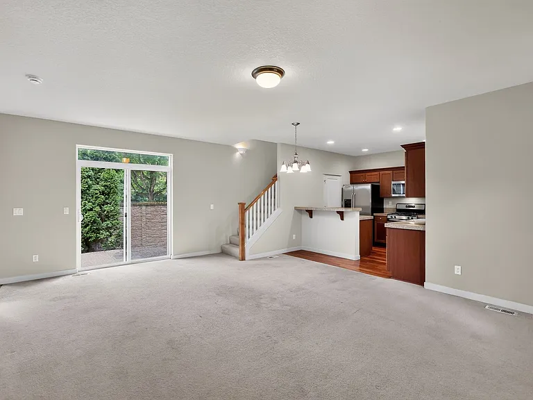 7130 NE Ridge Dr — Photo 5
