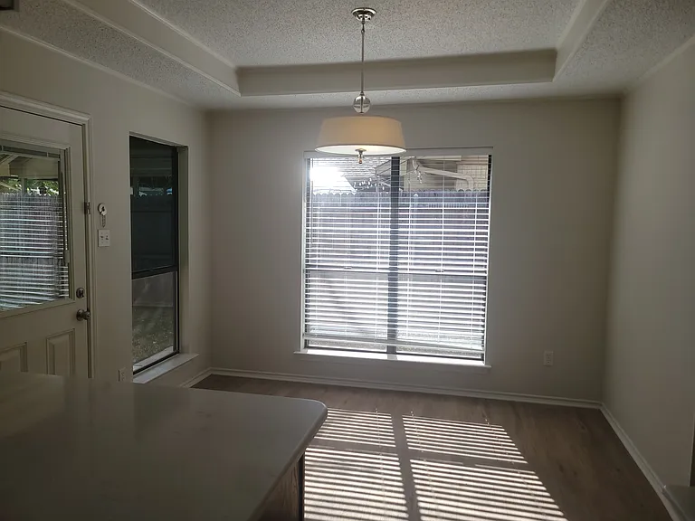 331 Dogwood Dr — Photo 15