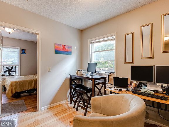 4th image of 715 6th Ave SE #1