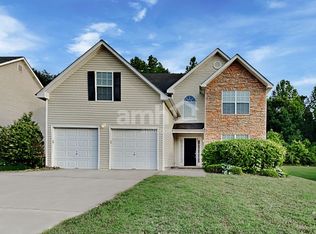 221 Millstone Dr, Hampton, GA 30228