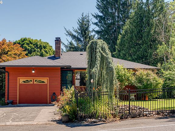 2nd image of 7170 SE 122nd Ave
