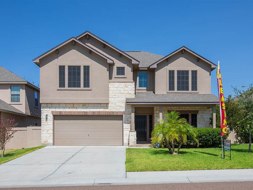 1st image of 110 Majestic Palm Dr