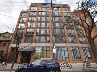 456 College St #206, Toronto, ON M6G 4A3
