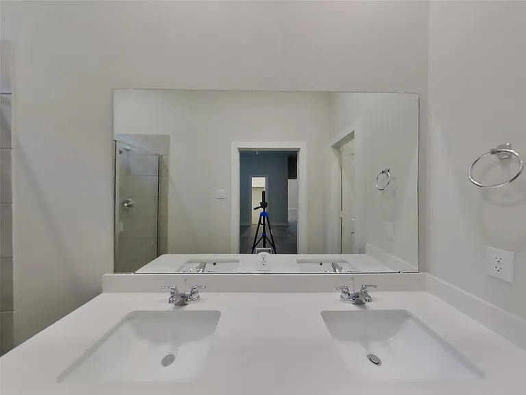 22735 Terrazzo Dr — Photo 8