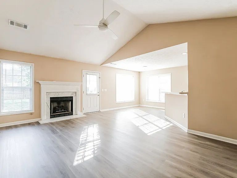 5400 Princeton Oaks Dr — Photo 5