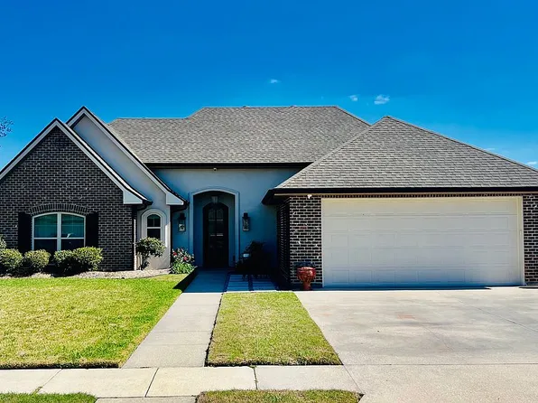 613 Shadowlawn Dr, Berwick, LA 70342
