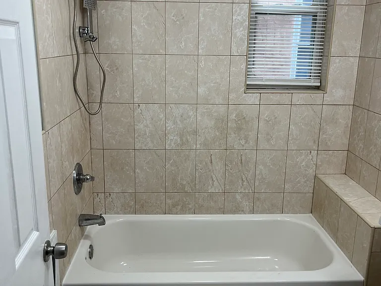 145 E Pleasant St — Photo 15