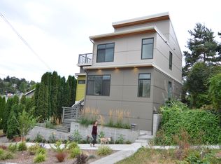 2711 E John St, Seattle, WA 98112