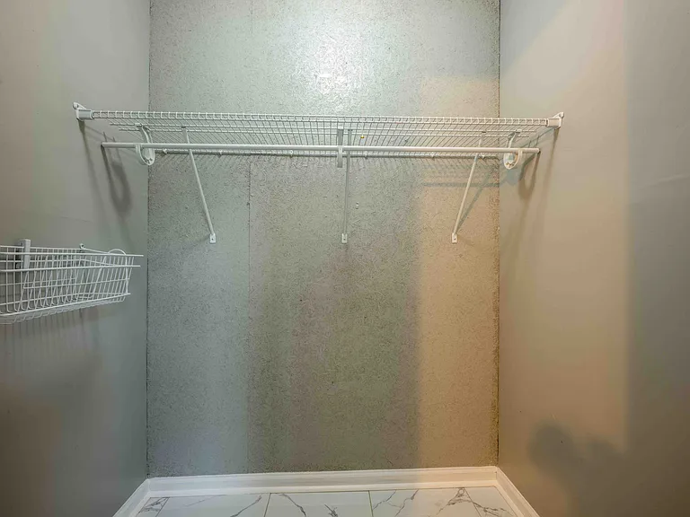8126 Sable Woods Dr N — Photo 26