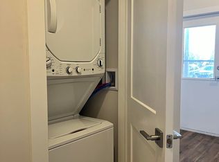 2039 Green St APT 2, Harrisburg, PA 17102