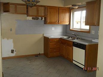 2nd image of 22034 Schroeder Ave