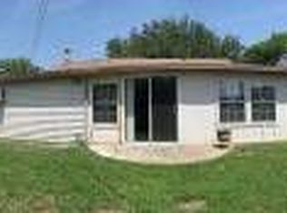 7448 Sandhurst Ln S, North Richland Hills, TX 76182