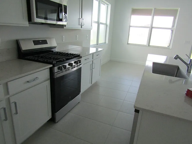 1689 Wandering Willow Way — Photo 6