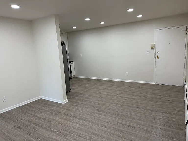 423 Avenue C #203 — Photo 9