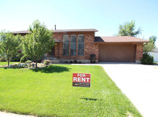 103 N Country Way, Fruit Heights, UT 84037