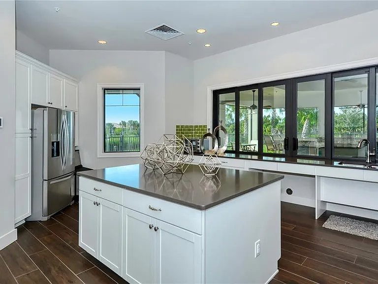 12224 Marsh Pointe Rd — Photo 35