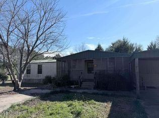 281 Holland Rd, Lucedale, MS 39452
