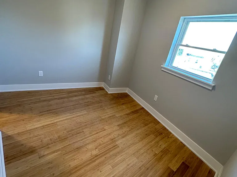 1237 Point Breeze Ave #2 — Photo 9