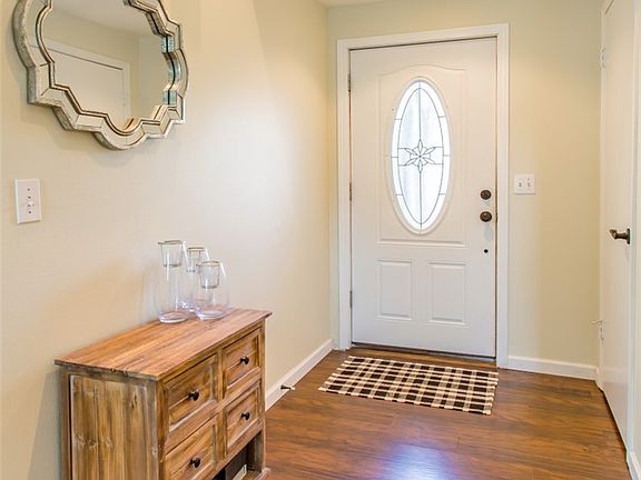 4th image of 24303 32nd Avenue Ct E
