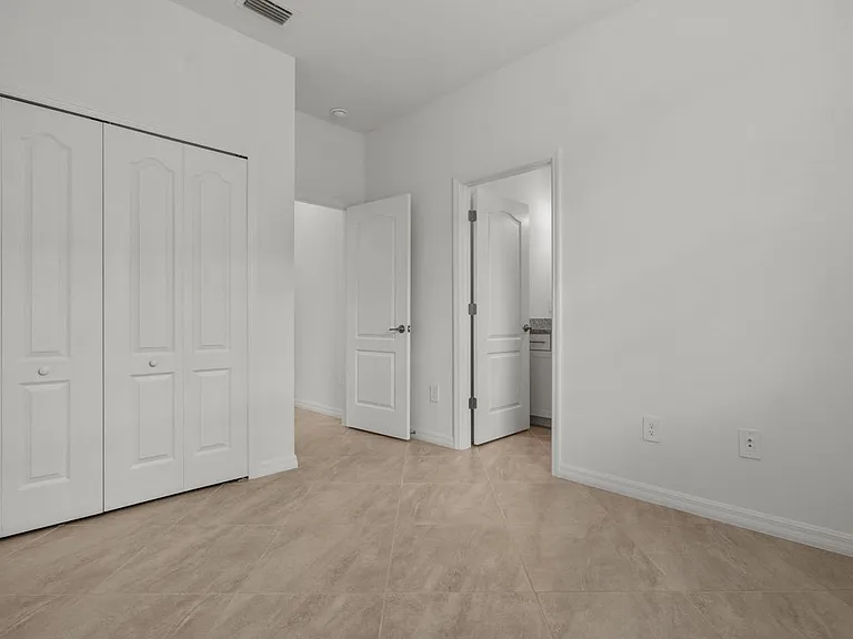 4363 Lemongrass Dr — Photo 24