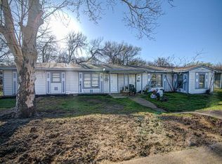 3 Pershing Dr #B, Denison, TX 75020