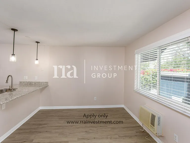2411 Adams Ave #23 — Photo 9