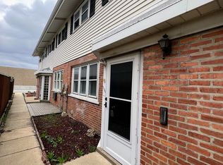 7808 W Higgins Rd APT C, Chicago, IL 60631