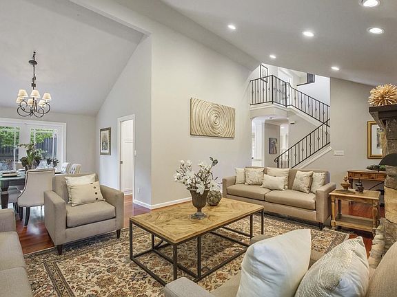 4th image of 6577 Rolling Oaks Dr