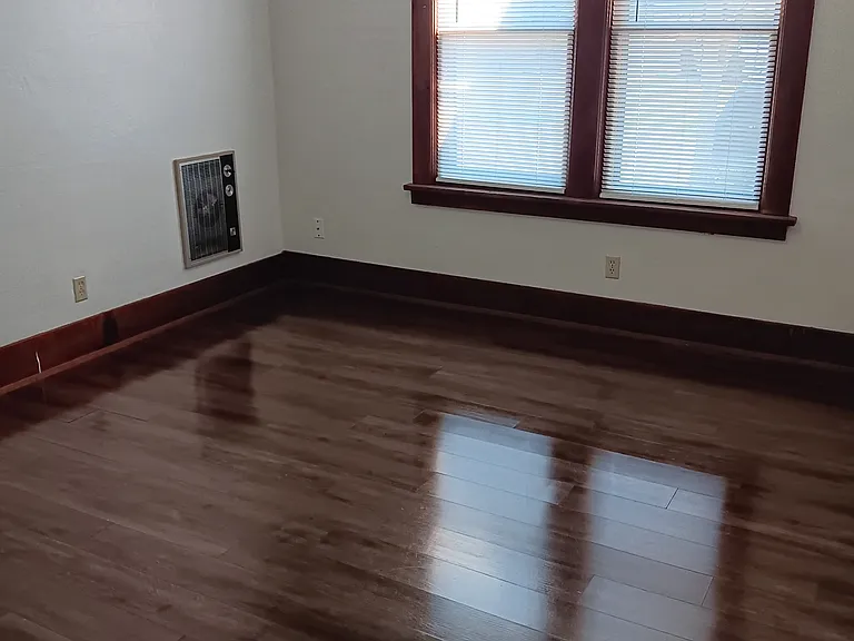 1389 Main St #5 — Photo 5