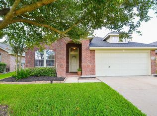 907 Shenandoah Falls Ln, Rosenberg, TX 77469