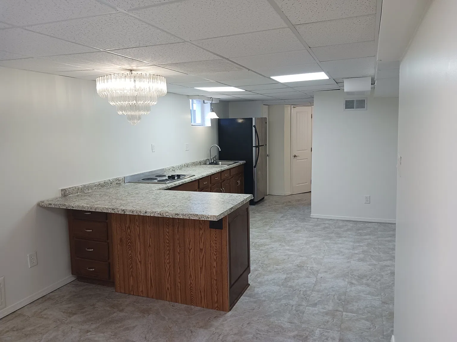 2 bed, 1070 sqft, $1,150 — Photo 4