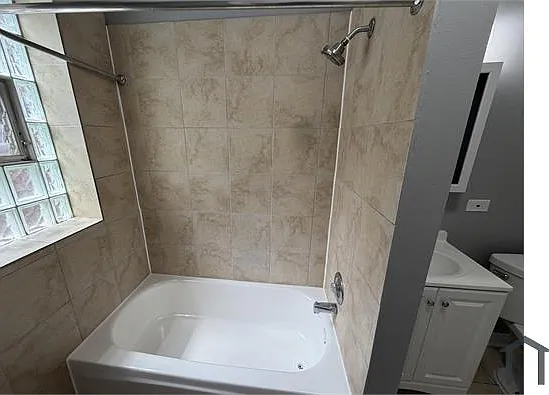 7026 S Clyde Ave — Photo 11