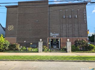 Hampshire House, Bridgeport, CT 06604