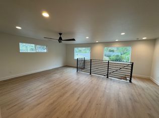 216 Goodrich Dr, Riverside, CA 92507