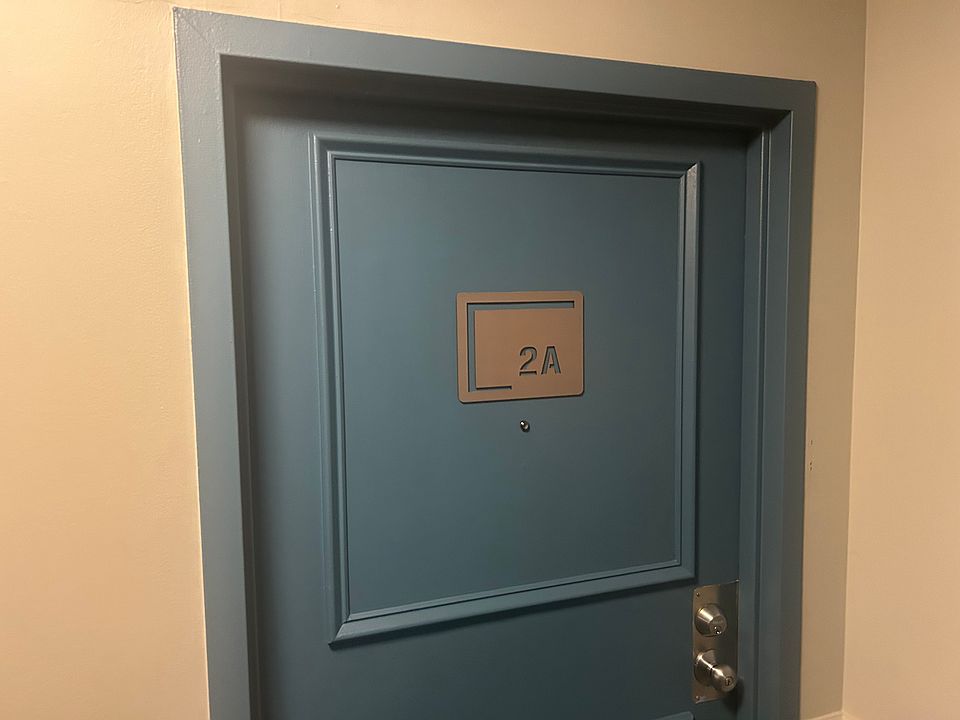 1st image of 5649-50 N Sheridan Rd #2A