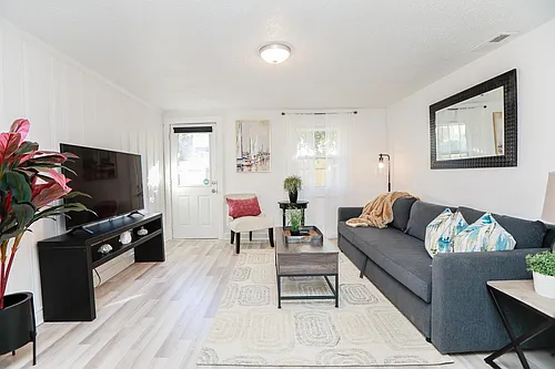 1276 W Ocean View Ave #E Photo 1