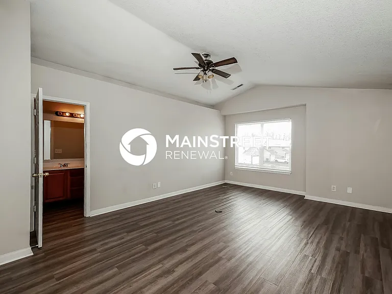 Main Bedroom
