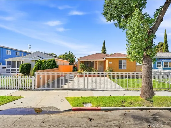 5945 Gardenia Ave, Long Beach, CA 90805