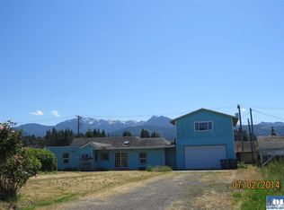 1214 Caroline St, Port Angeles, WA