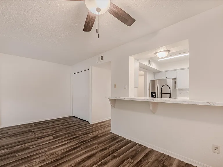 1803 Country Village Blvd — Photo 22