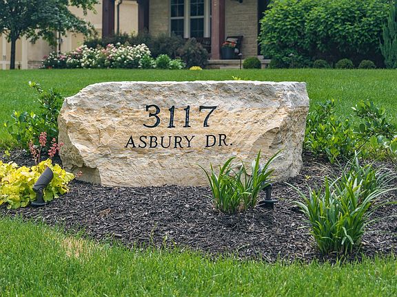 4th image of 3117 Asbury Dr