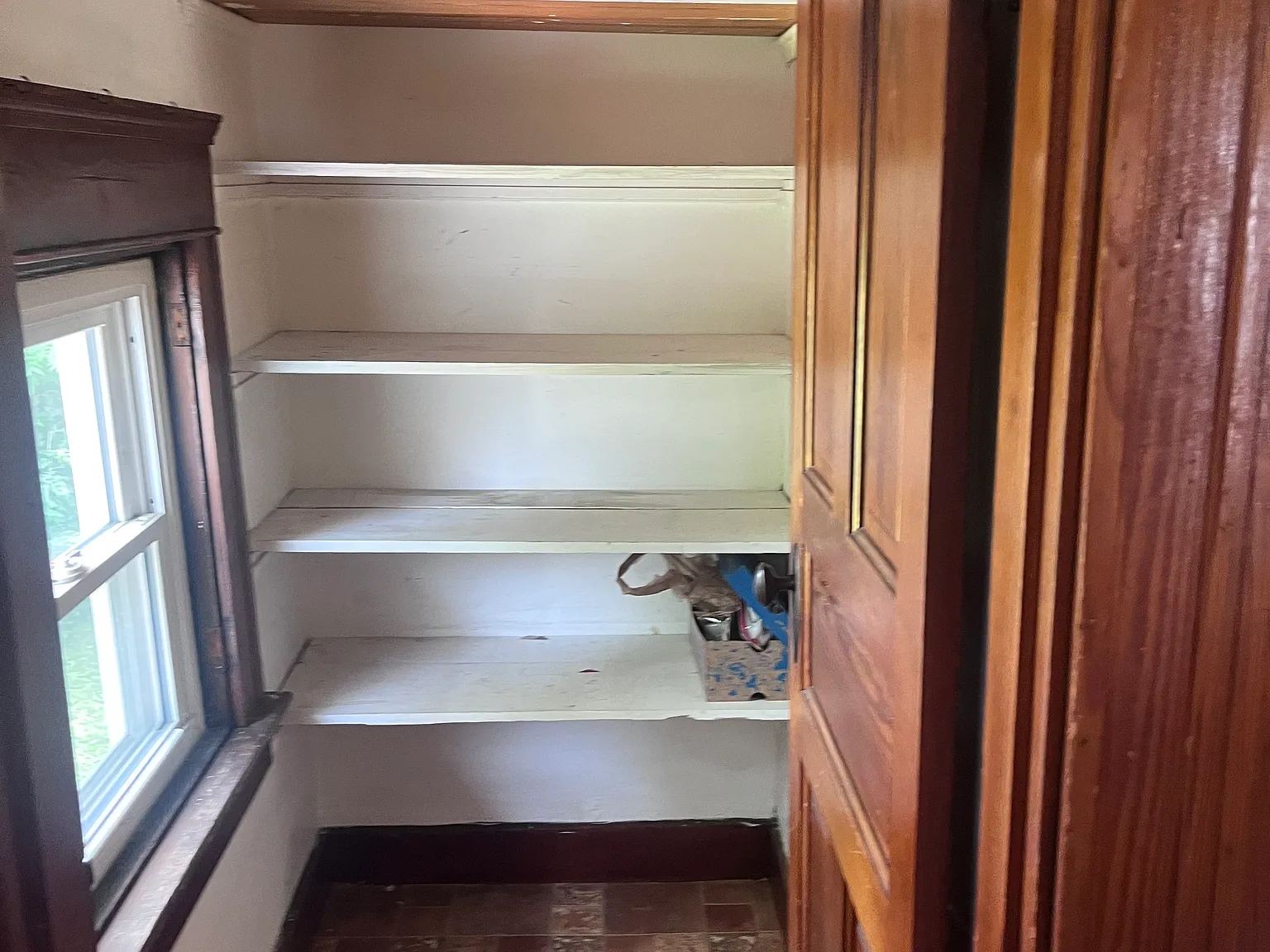 1 bed, 700 sqft, $1,100 — Photo 4