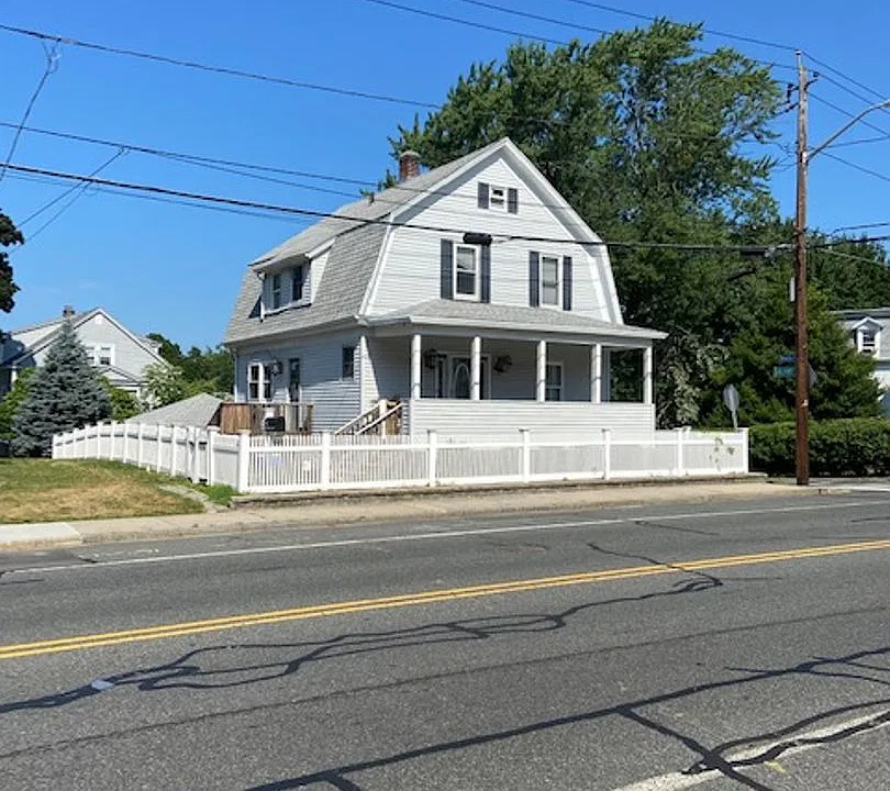 184 Fruit Hill Ave