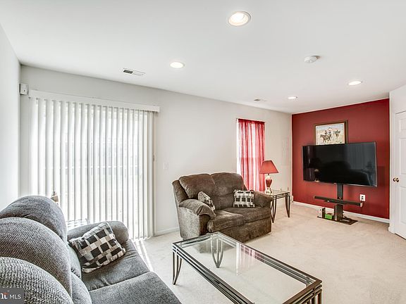 3rd image of 103 Galway Ln