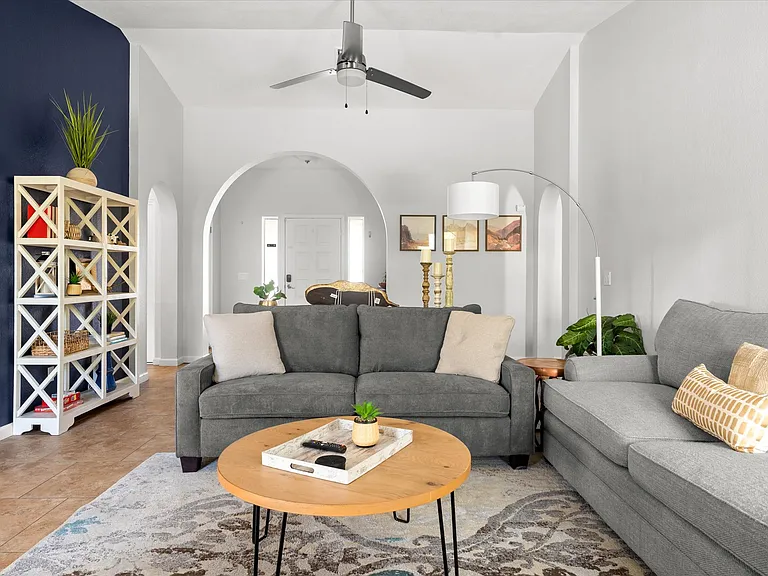4019 E Taro Ln — Photo 28