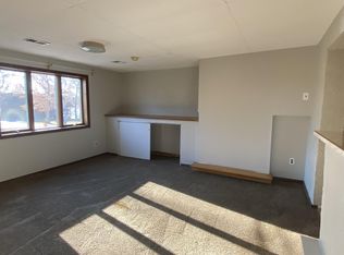 333 W 3rd St #3, Hobart, IN 46342