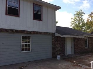 1301 W Gulf Field Dr, Mobile, AL 36605