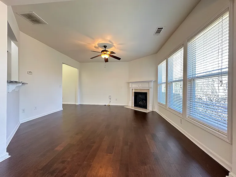 5745 Sterling Ct — Photo 8